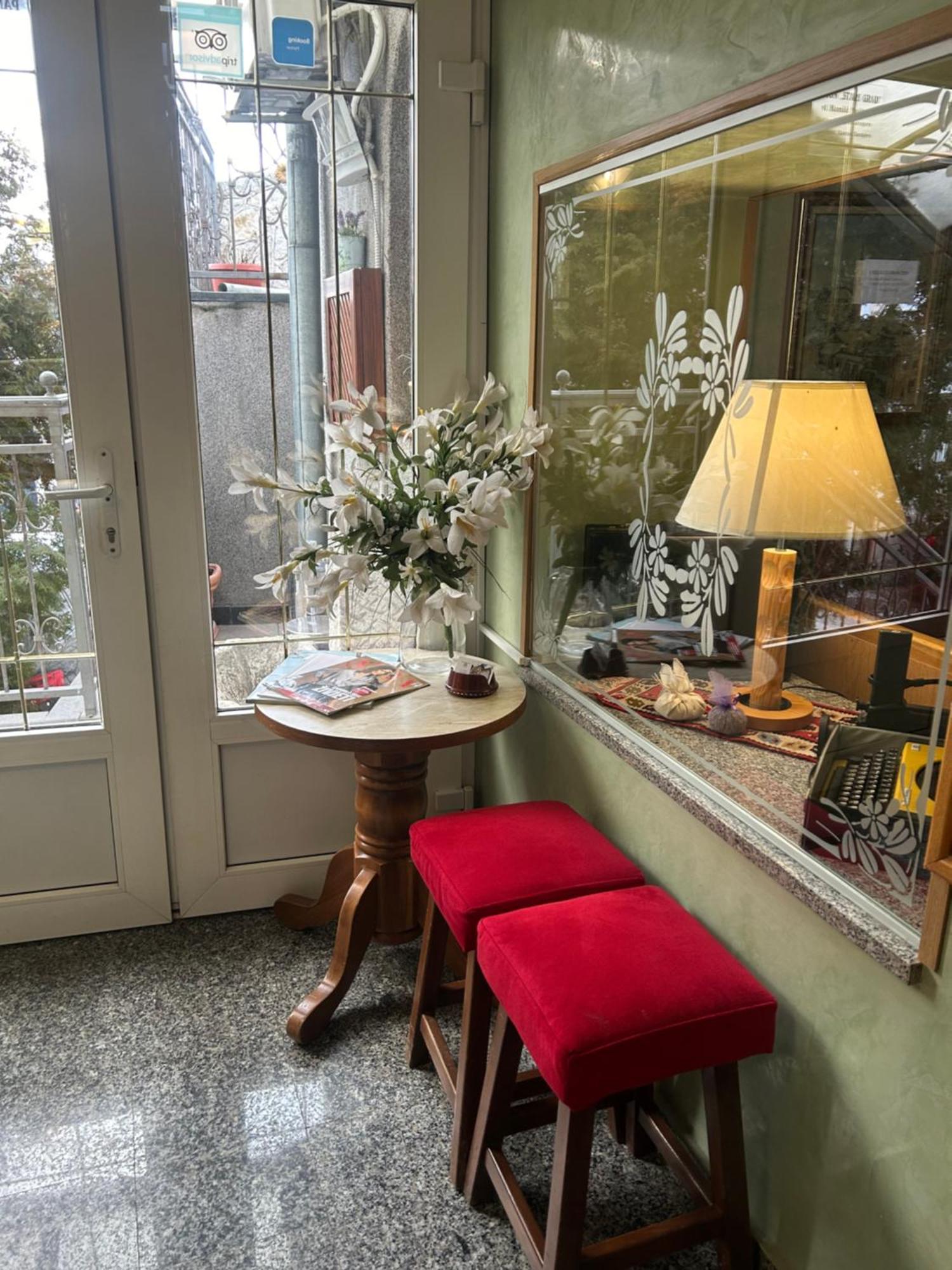 Hotel Pansion Stari Grad 3*